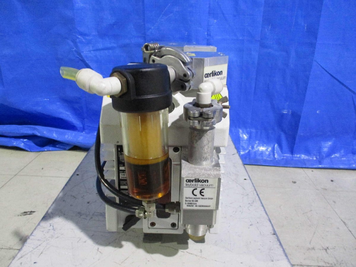 LEYBOLD TI16B TRIVAC Vacuum Pump / NIDEC 1-4P LS90LPR [f1130903704]