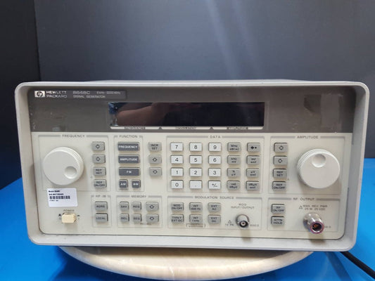 HP 8648C Synthesized RF Signal Generator 9kHz-3.2GHz [x1130900027]