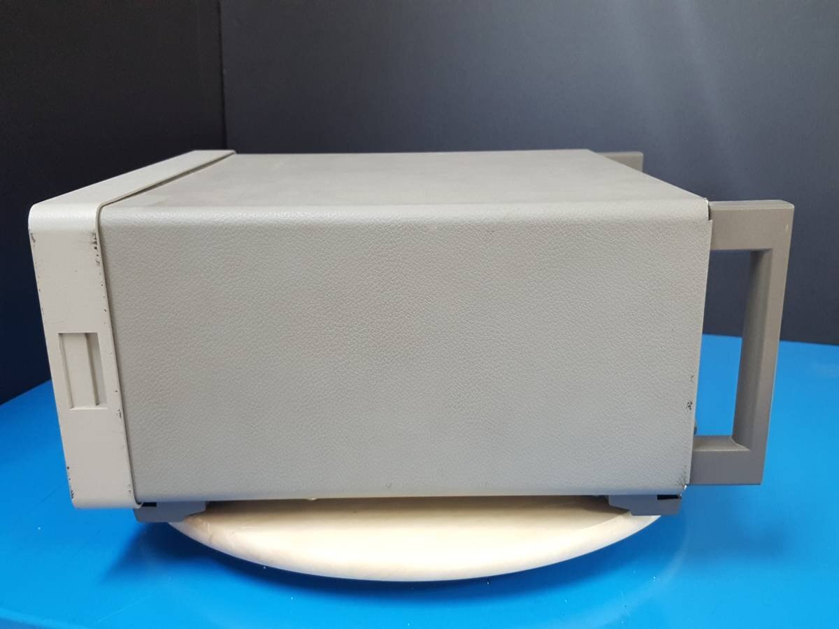 HP 8648C Synthesized RF Signal Generator 9kHz-3.2GHz [x1130900027]