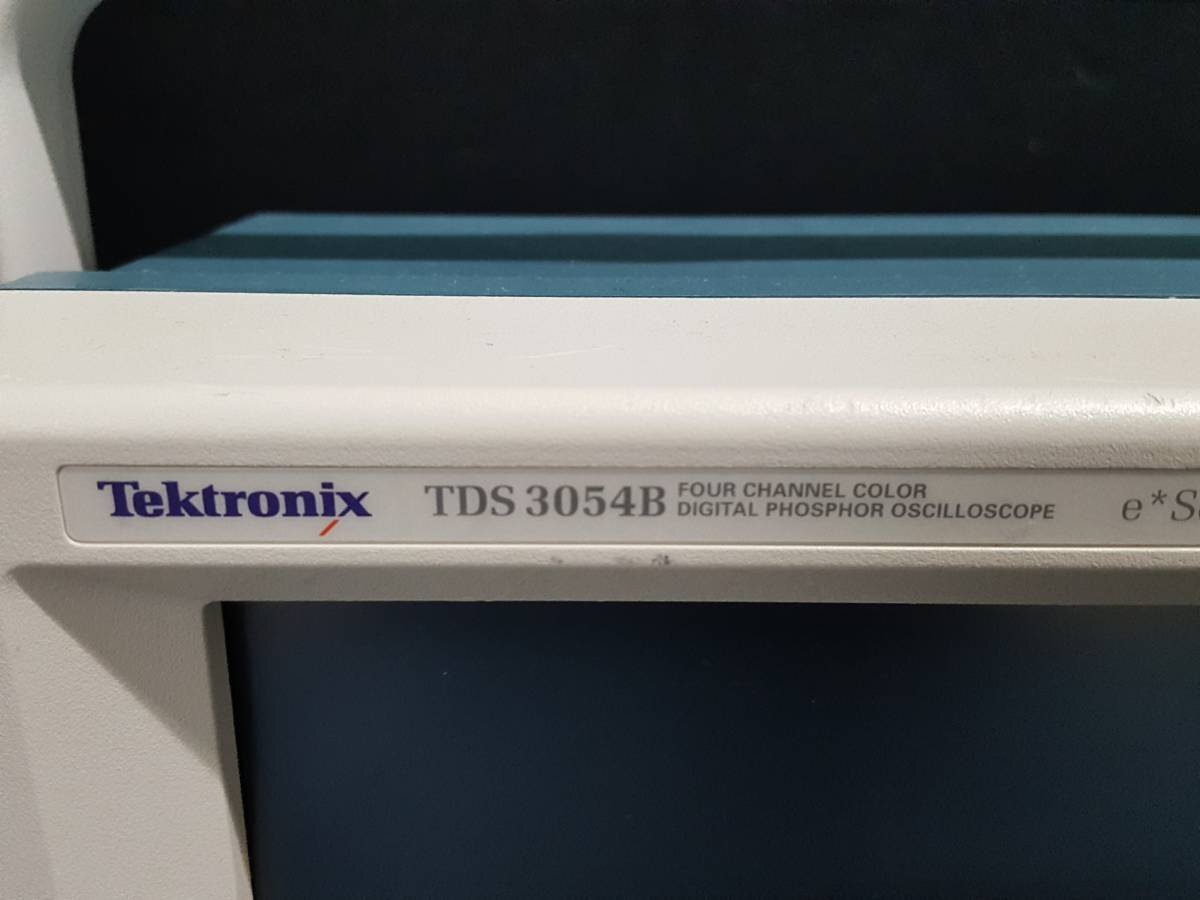 Tektronix TDS3054B Digital Phosphor Oscilloscope 500MHz 4CH 5GS/s [v1131036984]