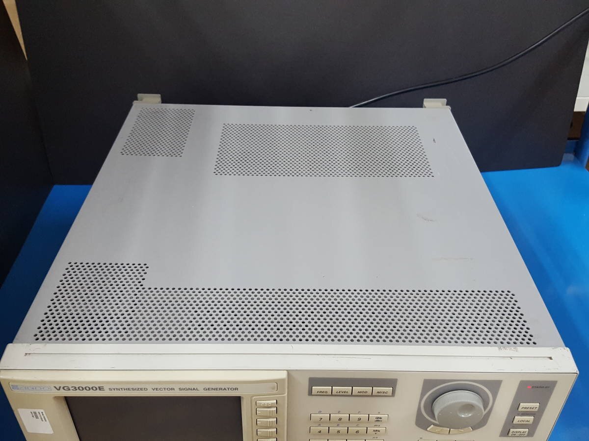 ANDO VG3000E Digital Modulation Signal Generator 250kHz-3.2GHz [v1131051582]