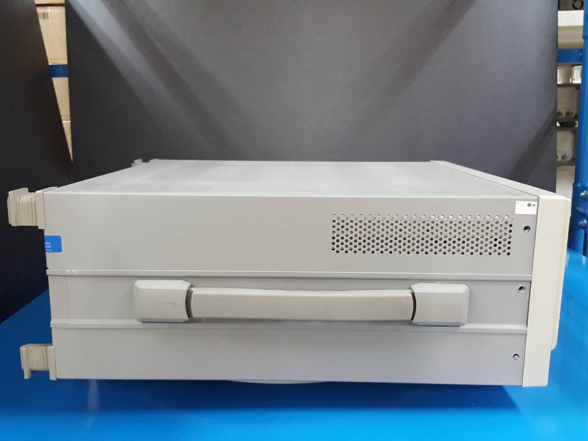 ANDO VG3000E Digital Modulation Signal Generator 250kHz-3.2GHz [v1131051582]