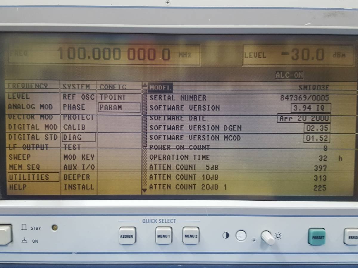 Rohde & Schwarz SMIQ03E Vector Signal Generator 300kHz-3.3GHz [w1131163696]