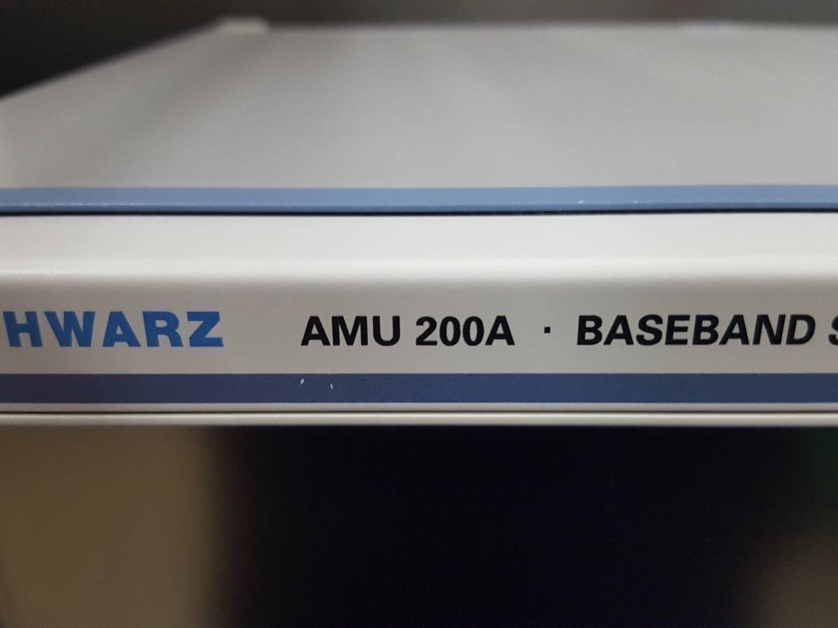 R&S AMU200A Baseband Signal Generator Opt B13 B14 B15 B17 K62 K71 K74 [f1131159857]