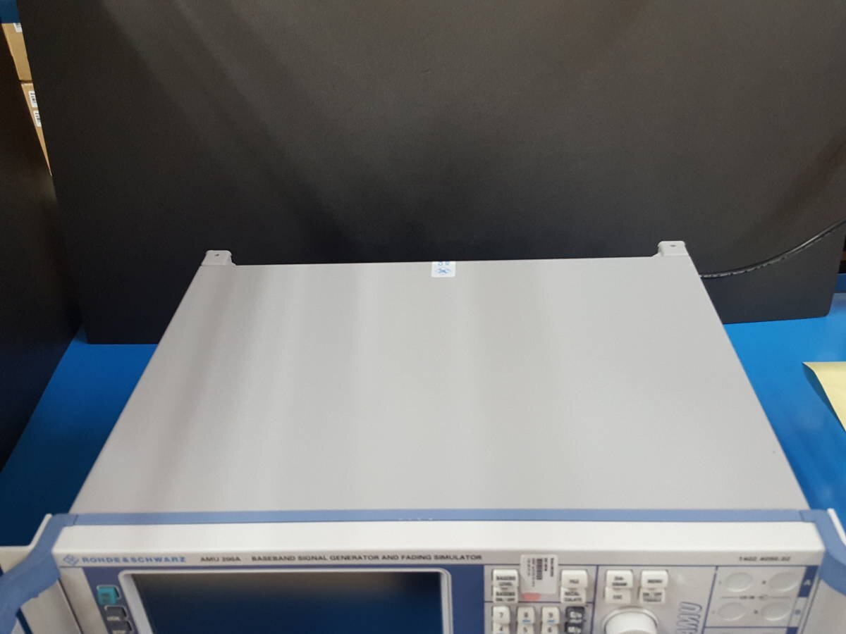 NBC R&S AMU200A Baseband Signal Generator Opt B13 B14 B15 B17 K62 K71 K74 [f1131159857]