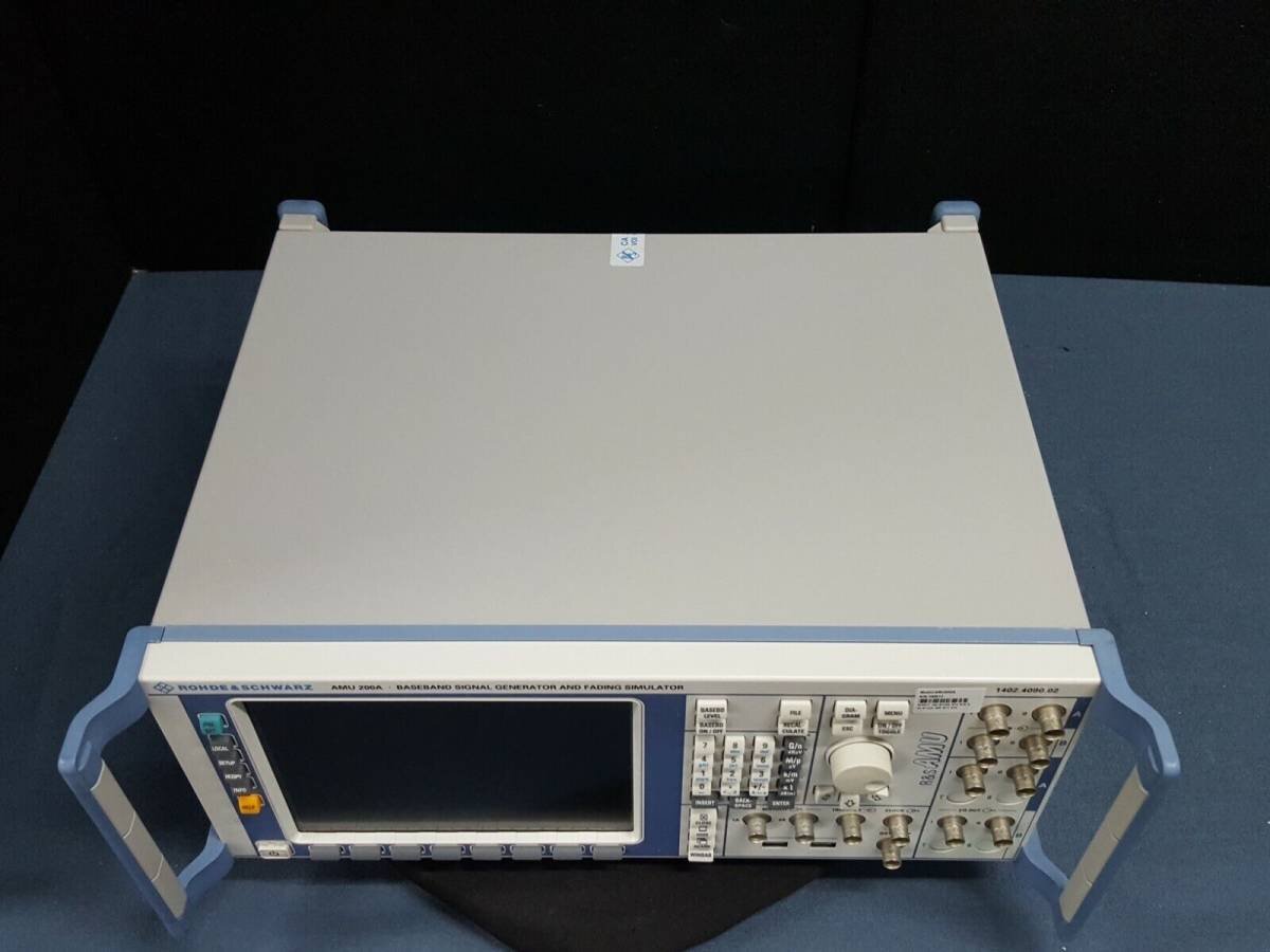 Rohde & Schwarz AMU200A Baseband Signal Generator [g1131169855]