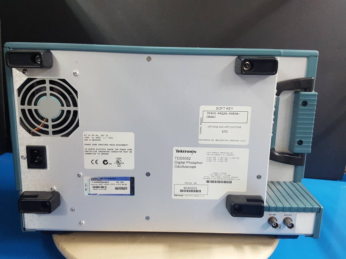 Tektronix TDS5052 Digital Oscilloscope 500MHz 2ch 5GS/s [u1131179662]