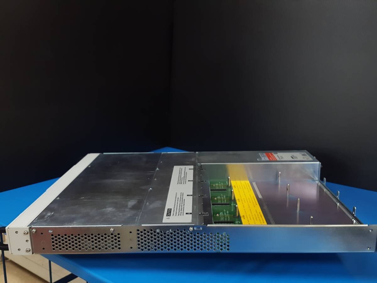 Agilent N6701A Low Profile Modular Power System Mainframe 600W 4-Slot [v1131178277]