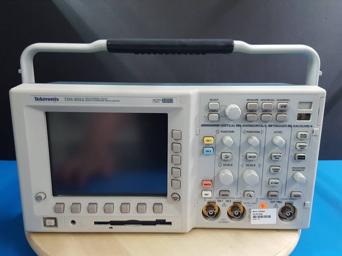 Tektronix TDS3052 Digital Phosphor Oscilloscope 500MHz 2ch 5GS/s [j1131233025]