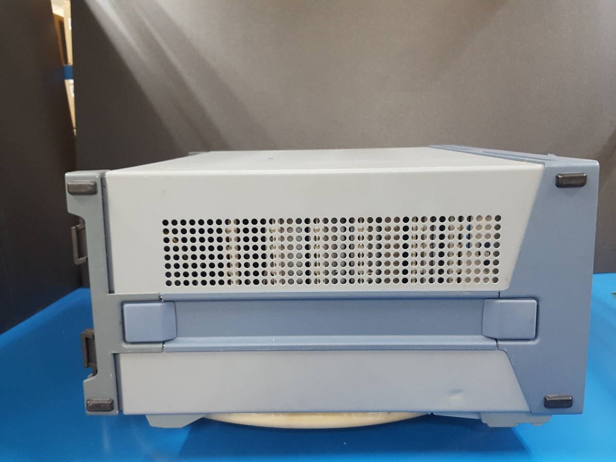 Rohde & Schwarz ADS Dual Arbitrary Waveform Generator [j1131250232]