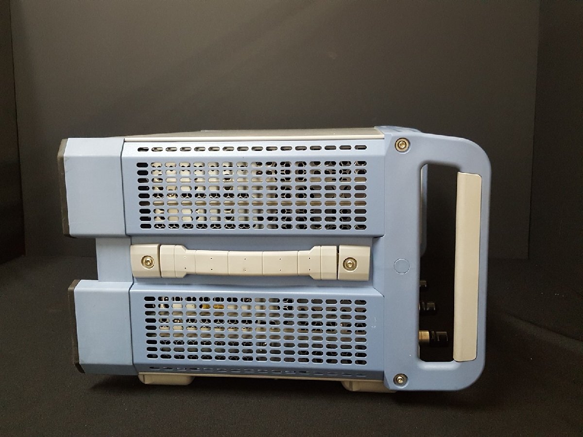 NBC R&S ZNB8 Vector Network Analyzer 9kHz to 8.5GHz 4 Ports [e1131301066]