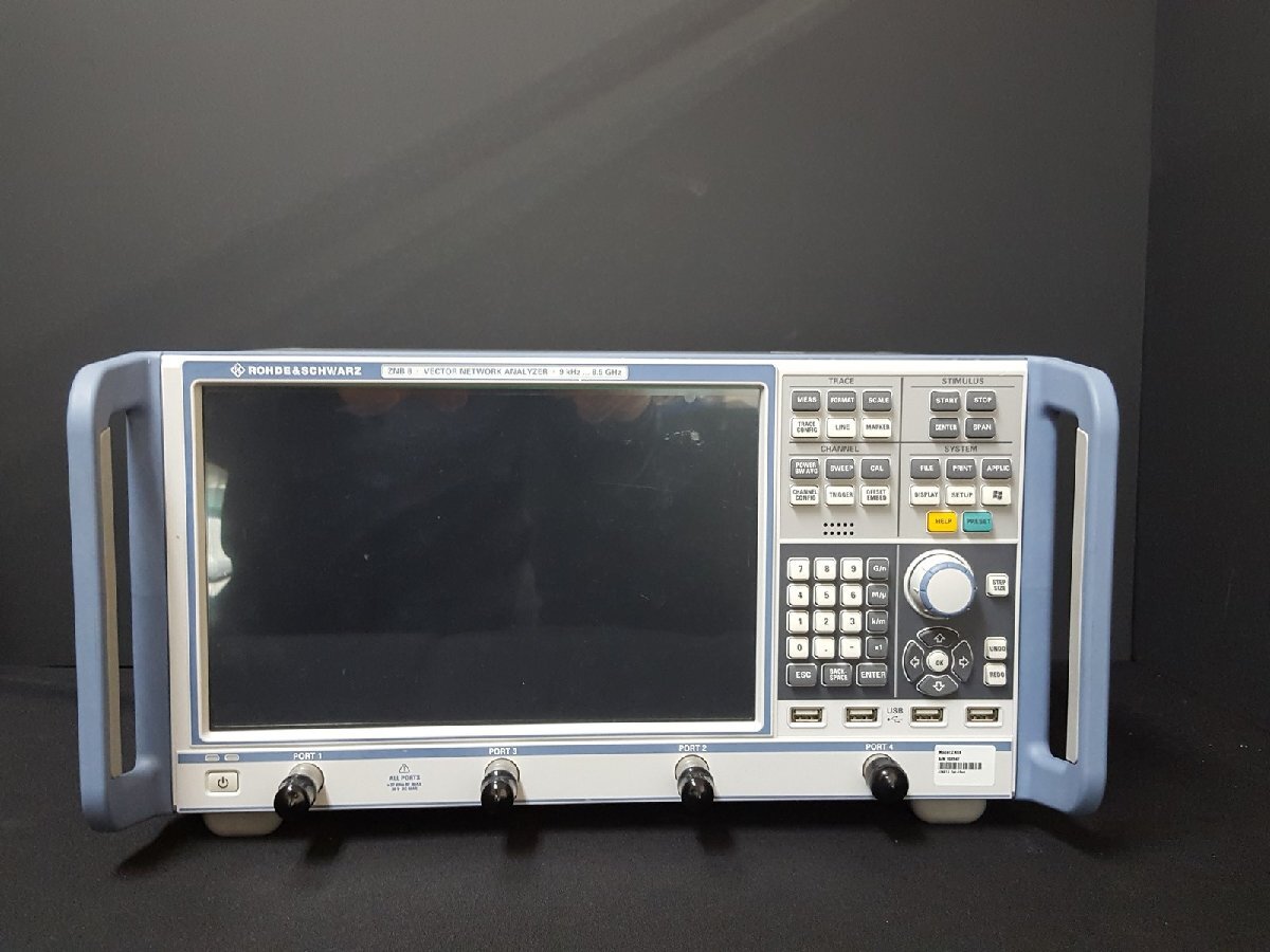 NBC R&S ZNB8 Vector Network Analyzer 9kHz to 8.5GHz 4 Ports [e1131301066]