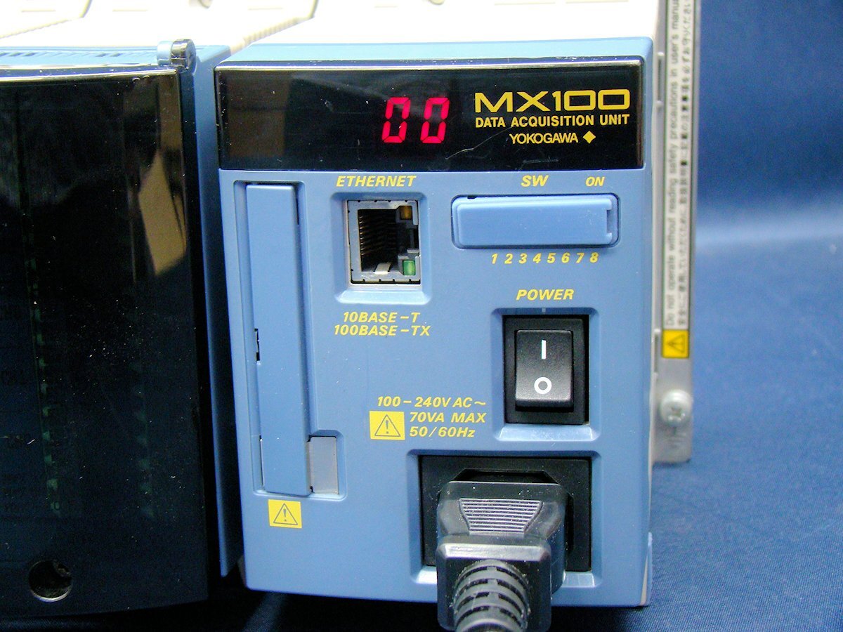 Yokogawa MX100 DAQMASTER Series Data Acquisition Unit [d1131302481]