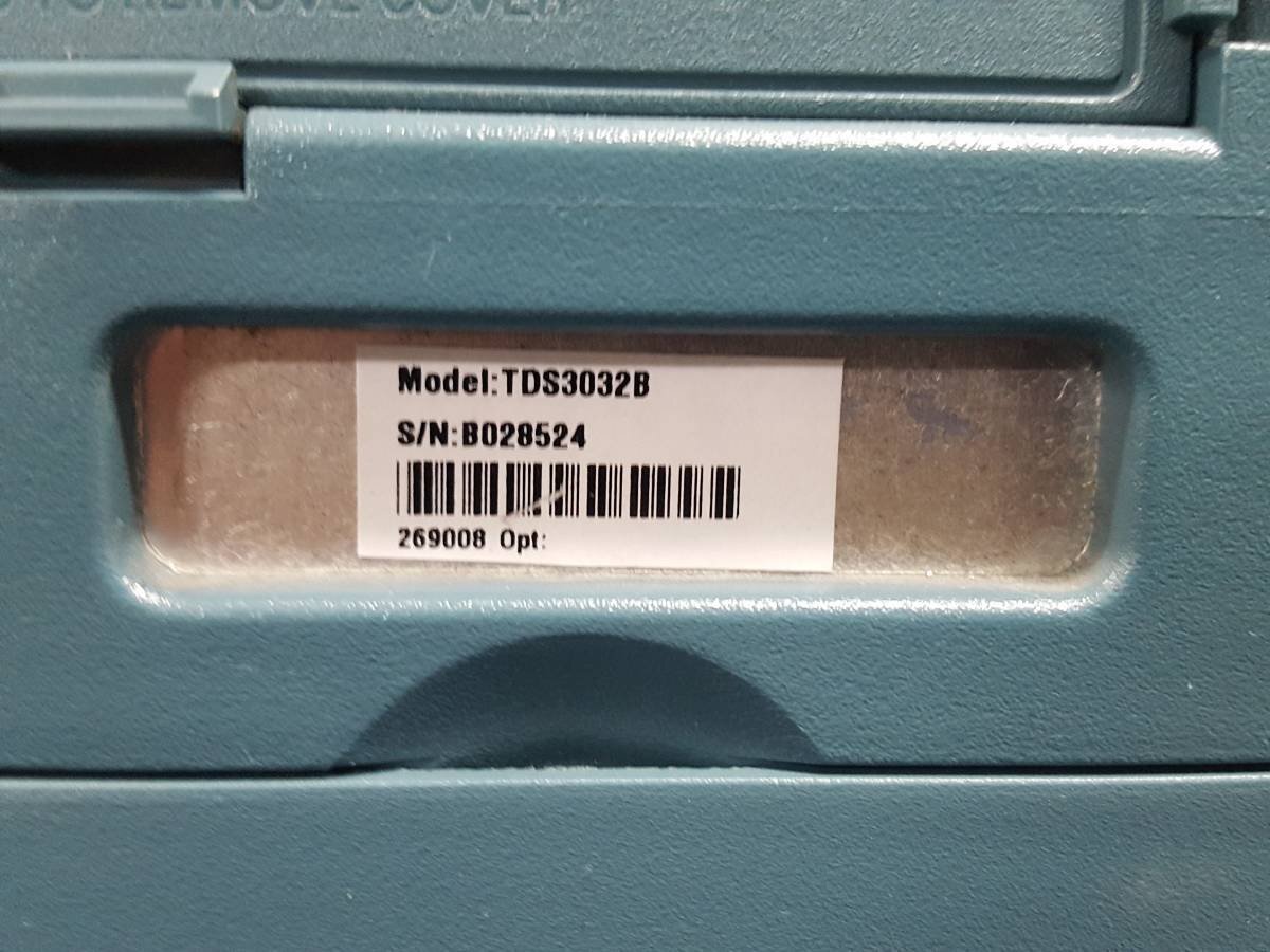 Tektronix TDS3032B Two Channel Color Digital Oscilloscope 300MHz [w1131407052]