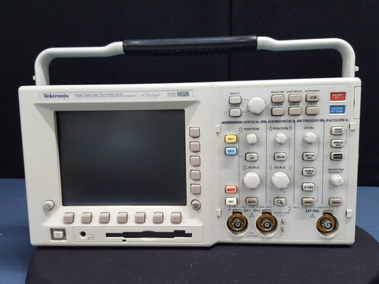 Tektronix TDS3032B Digital Oscilloscope 300MHz 2ch Color [x1131395403]