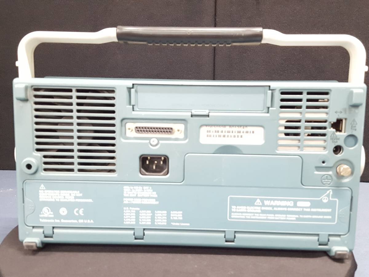 Tektronix TDS3032B Color Digital Oscilloscope 300MHz 2ch [x1131395403]