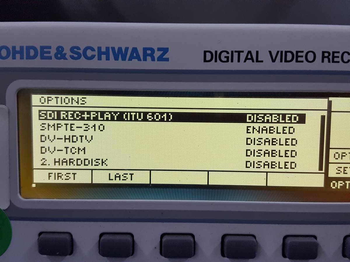 R&S DVRG Digital Video Recorder Generator SMPTE-310M interface [u1131747463]