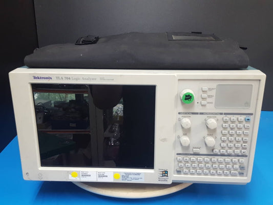 Tektronix TLA704 Logic Analyzer 102 Channel with TLA 7L3 Module (for parts or not working) [s1131767284]