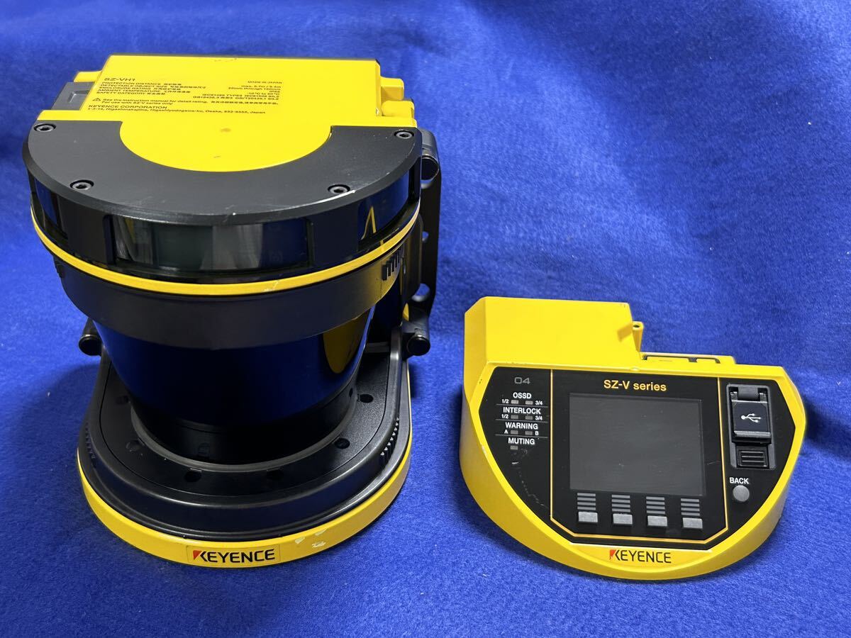 Keyence SZ-VH1 Scanner Head with SZ-VU04 Display Unit [t1131833713]