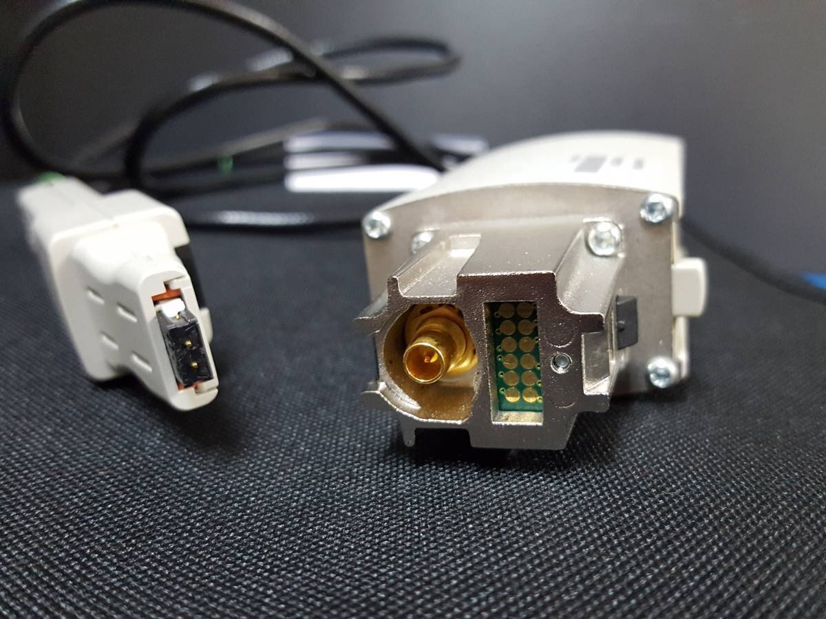 Tektronix P7340A Differential Probe 4GHz Differential Probe [f1132163592]