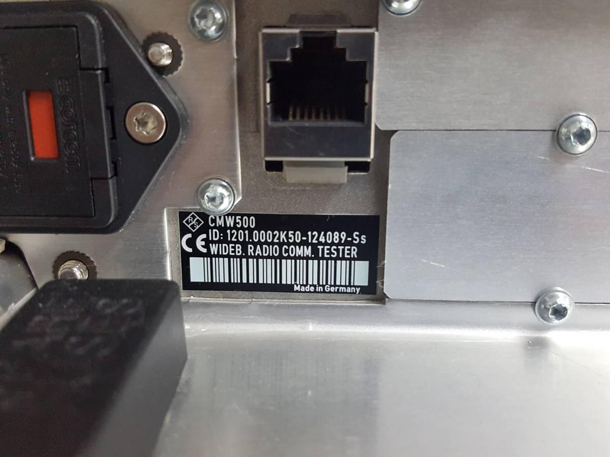 NBC R&S CMW500 Wideband Radio Tester [d1132203975]