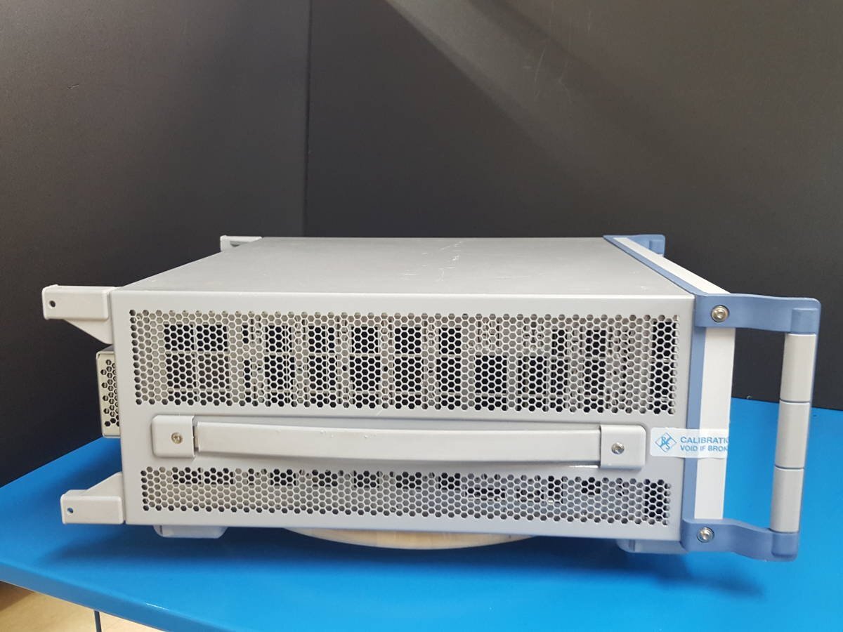 NBC R&S CMW500 Wideband Radio Tester [d1132203975]