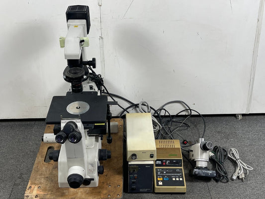 NIKON ECLIPSE TE300 Inverted Microscope with TE-PS100 Power Supply and UFX-DXⅡ ELWD Lens Set [b1135897659]