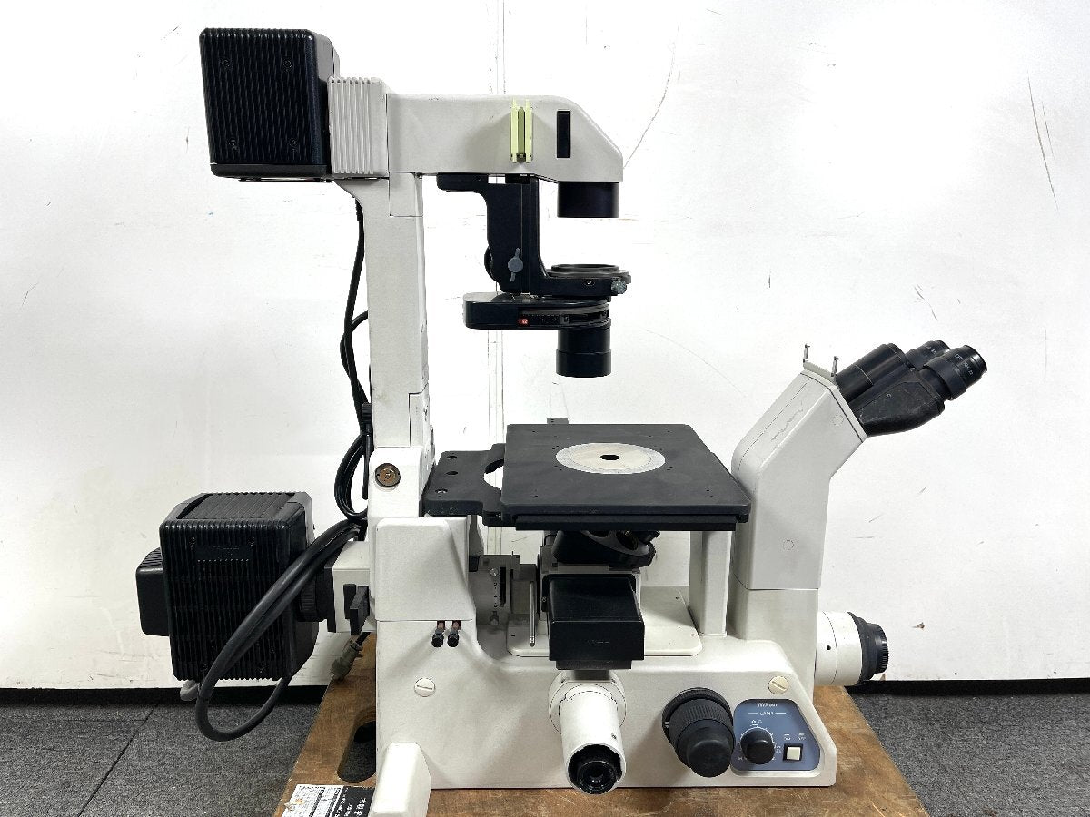 NIKON ECLIPSE TE300 Inverted Microscope with Power Supply and Lens Set [b1135897659]