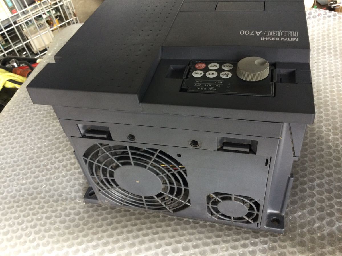 Mitsubishi Electric FR-A720-22K AC Drive 3PH AC200-220V [v1137154002]