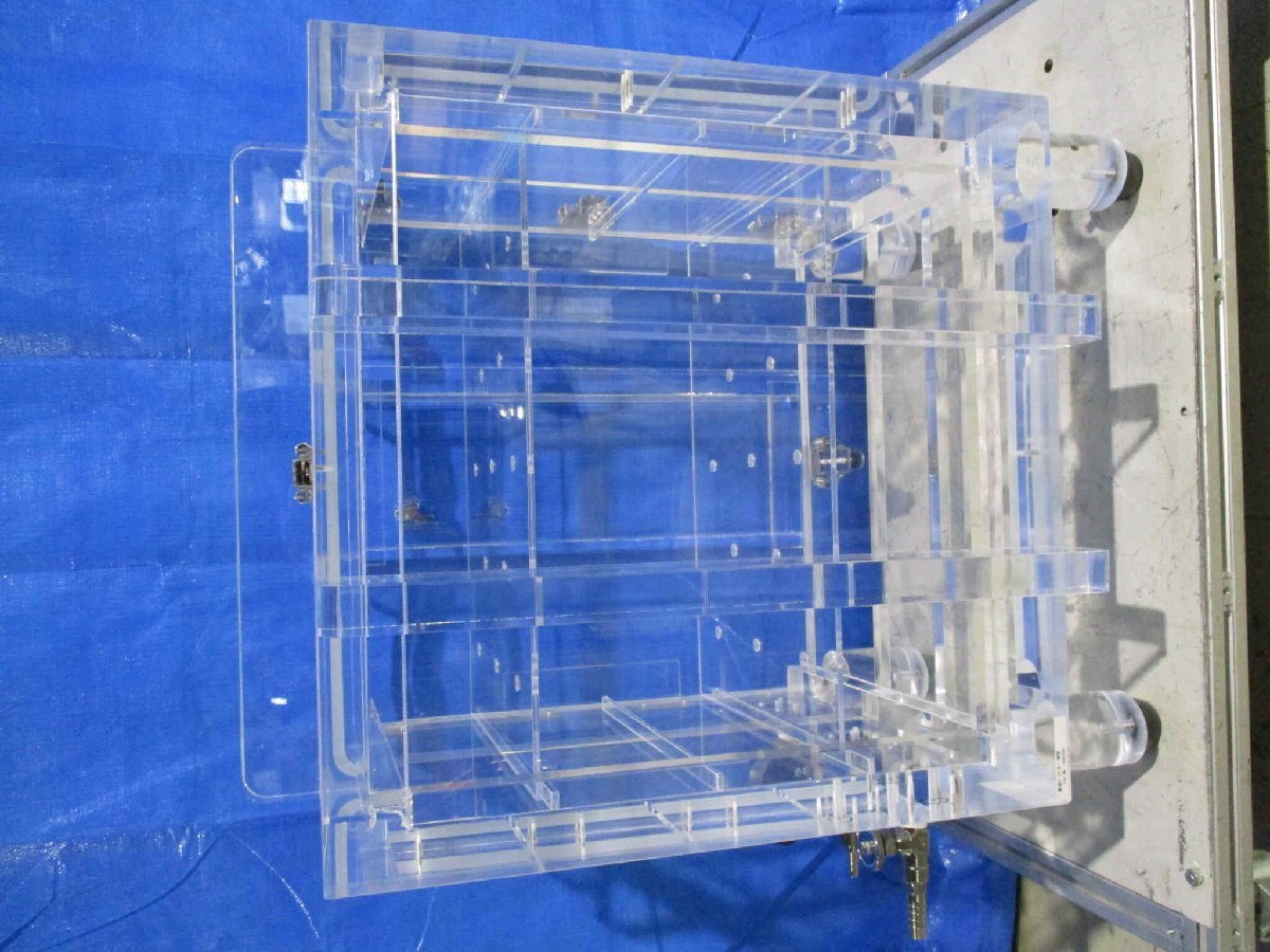 As One VW Type Vacuum Desiccator [v1137611809]