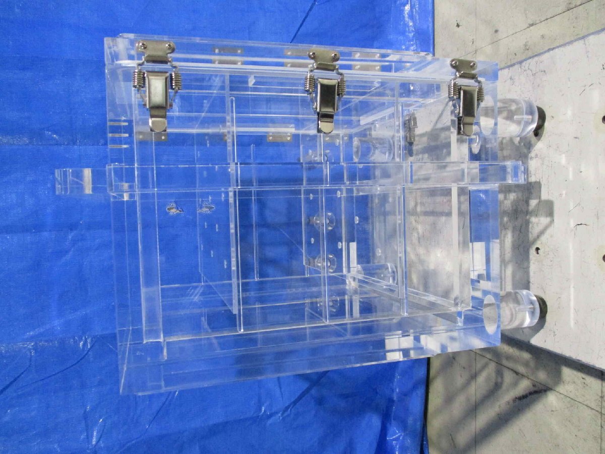 As One VW Type Vacuum Desiccator [v1137611809]