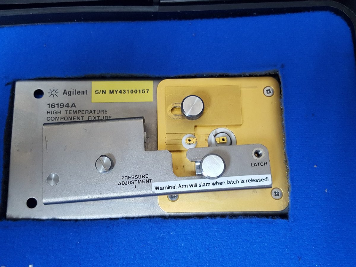 Agilent 16194A High Temperature Component Test Fixture [v1138070108]