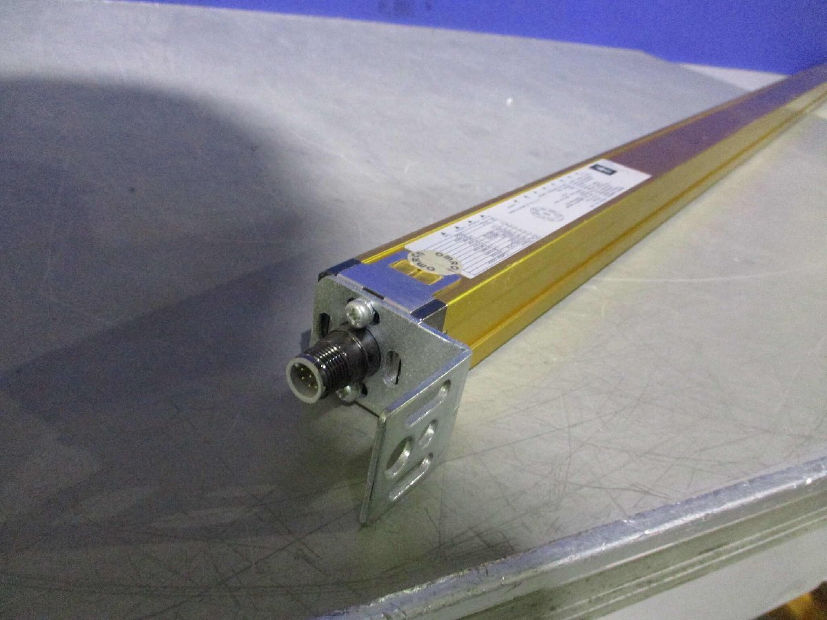 OMRON F3SN-B1207P40-D&L Multi Beam Safety Sensor [p1138231034]