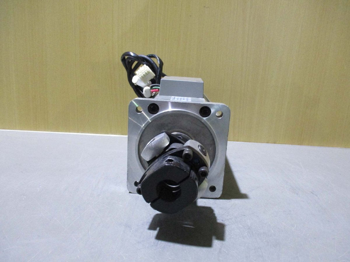 TSUBAKI EMERSON CO KM2010GB AC SERVO MOTOR 1.0 KW 2000r/min [l1138734239]