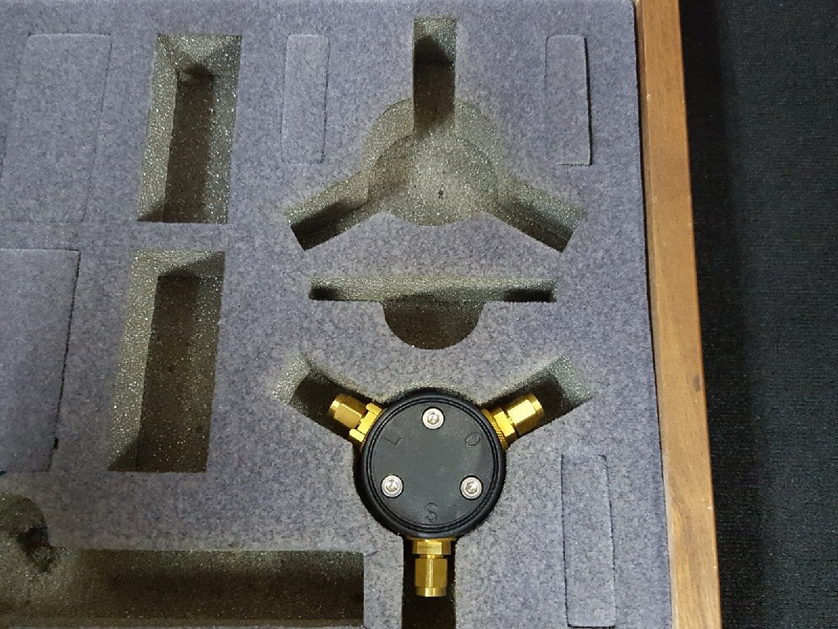 Keysight 85033E 3.5mm Calibration Kit [j1139163066]