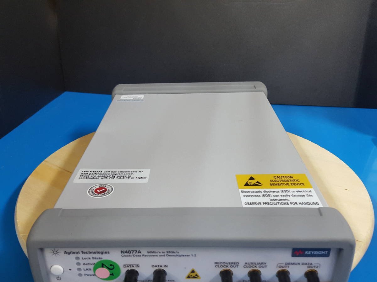 Agilent N4877A Electrical Clock Data Recovery and Demultiplexer [c1139890283]