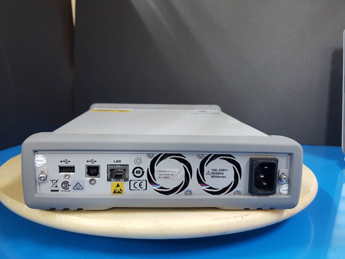 Agilent N4877A Electrical Clock Data Recovery and Demultiplexer [c1139890283]