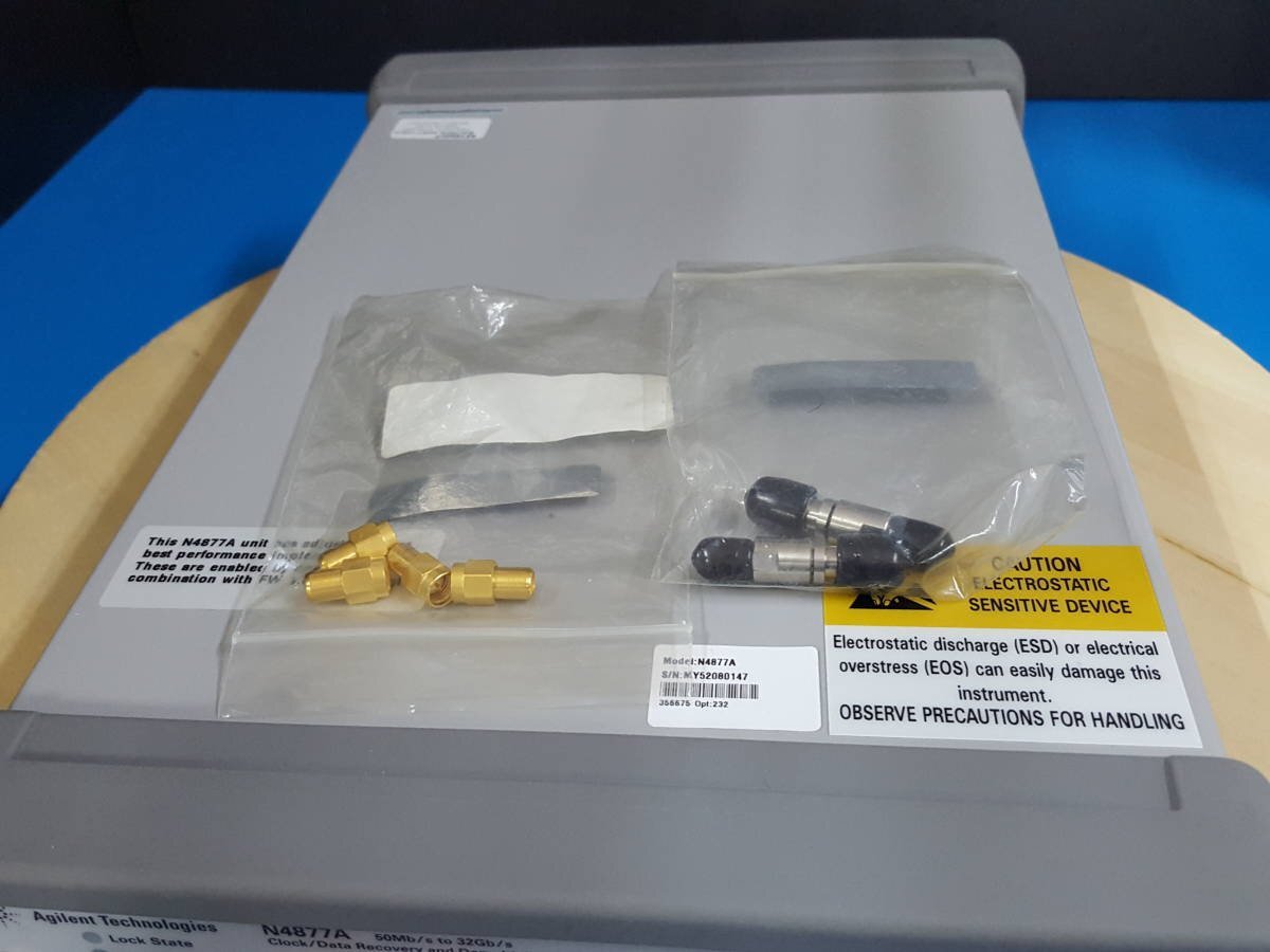 Agilent N4877A Electrical Clock Data Recovery and Demultiplexer [b1139913556]