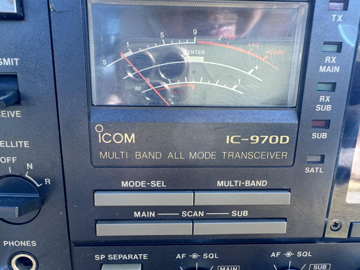 ICOM IC-970D Amateur Radio Equipment [f1141869750]