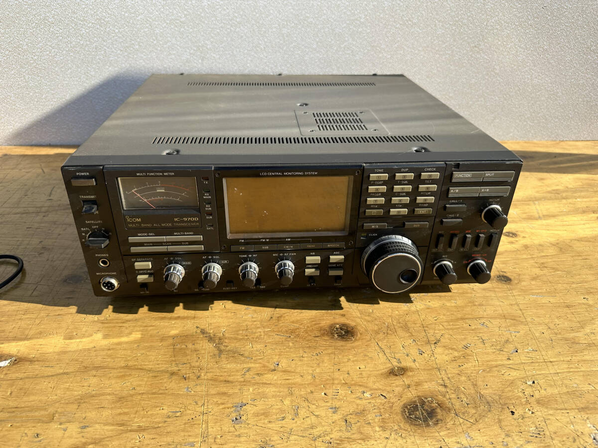 ICOM IC-970D Amateur Radio Equipment [f1141869750]