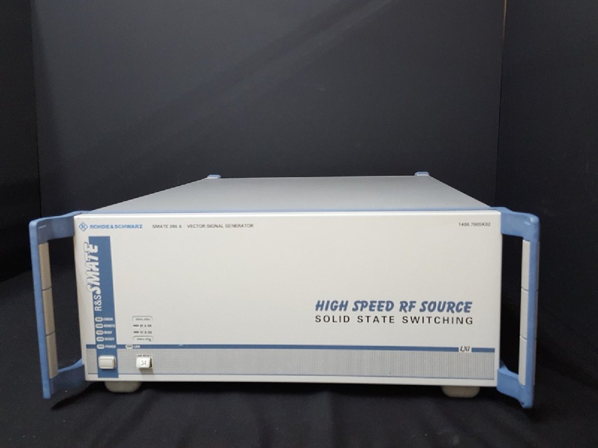 Rohde & Schwarz SMATE200A Vector Signal Generator 100kHz-6GHz [u1142843322]
