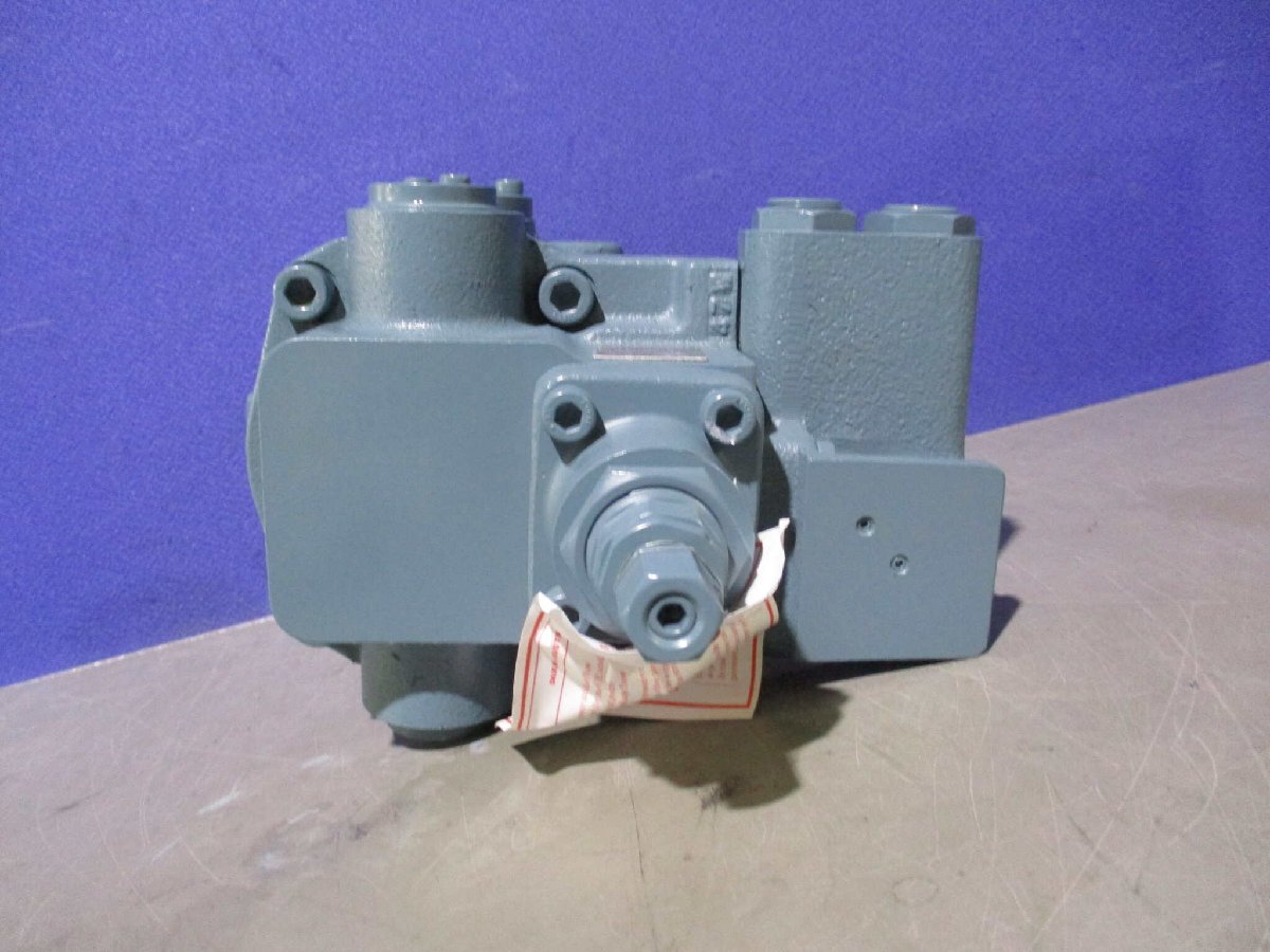 DAIKIN V15C13RHX-95 Combination Control Piston Pump [h1144091224]