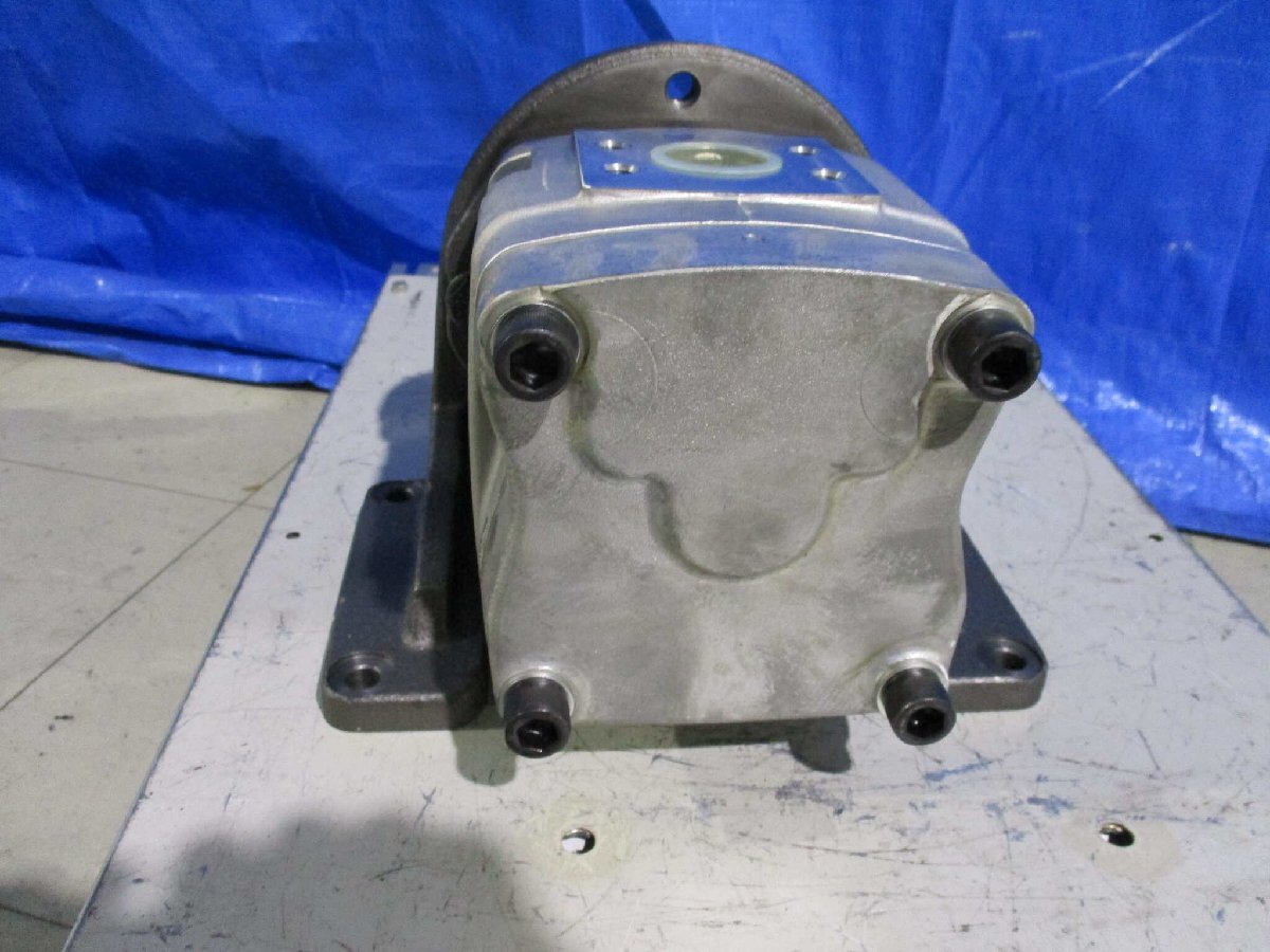NACHI IPH-4A-32-20 IP Pump [b1146227829]