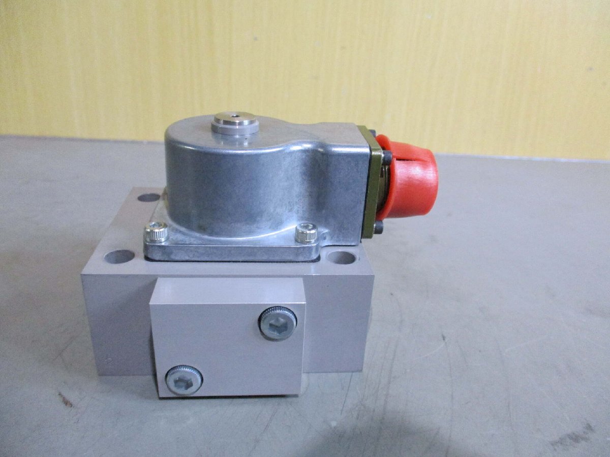 YUKEN SVD-F11-20-7.5-11 SERVO VALVE [n1146738118]
