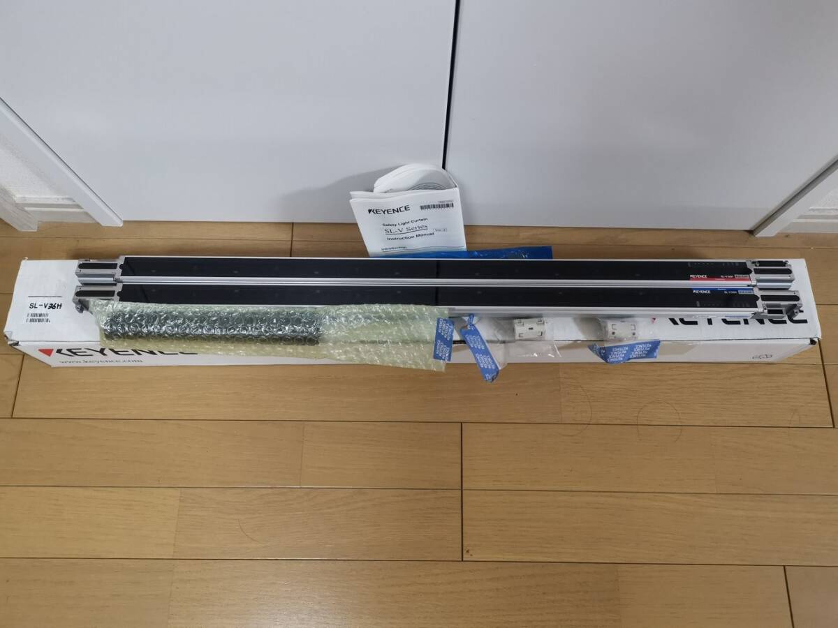 Keyence SL-V36H(T+R) Safety Light Curtain 36 Beams [1147049161]