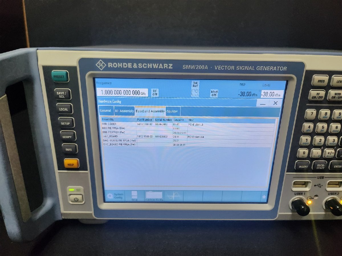 R&S SMW200A Vector Signal Generator 100kHz to 6GHz Opt. B10 B13 B106 K16 K55 K84 K85 K522 K540 K541 [w1147688414]