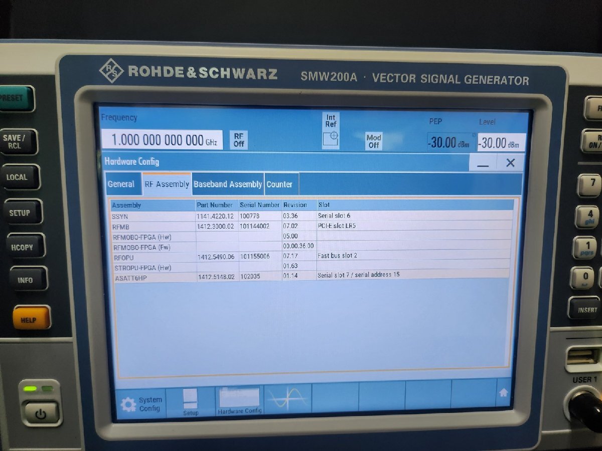 R&S SMW200A Vector Signal Generator 100kHz to 6GHz Opt. B10 B13 B106 K16 K55 K84 K85 K522 K540 K541 [w1147688414]