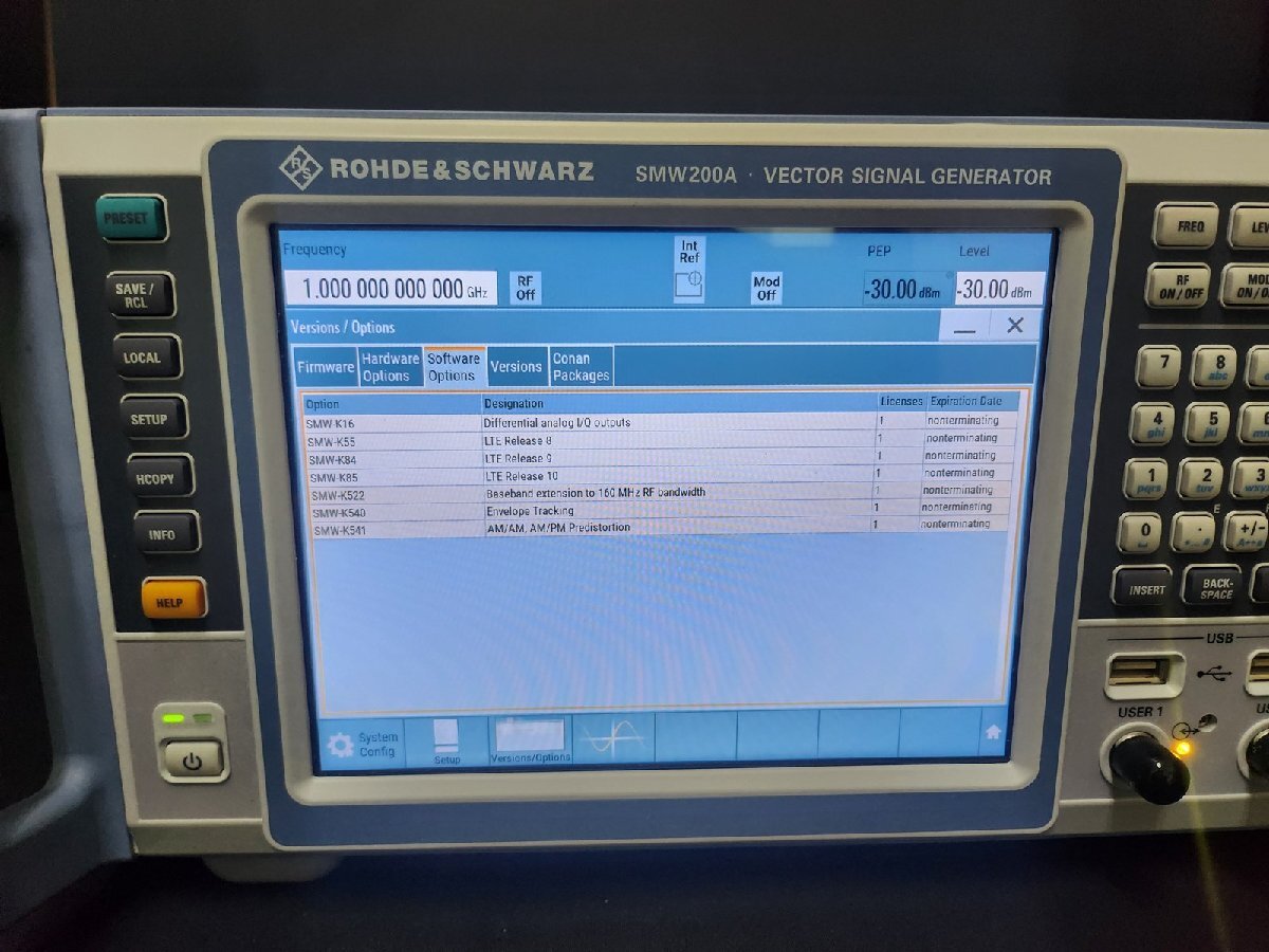R&S SMW200A Vector Signal Generator 100kHz to 6GHz Opt. B10 B13 B106 K16 K55 K84 K85 K522 K540 K541 [w1147688414]