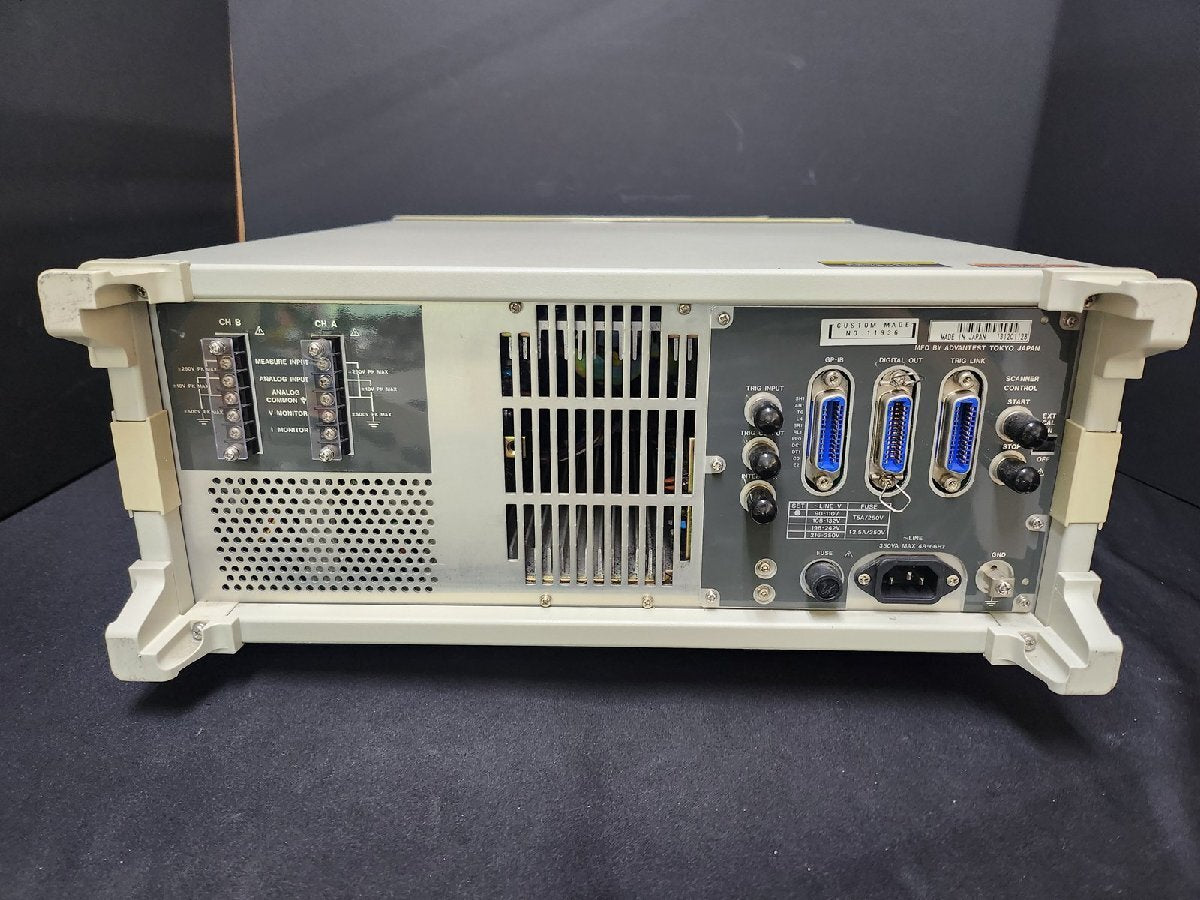 Advantest R6245 2-Channel Voltage Current Source Monitor [e1147958121]