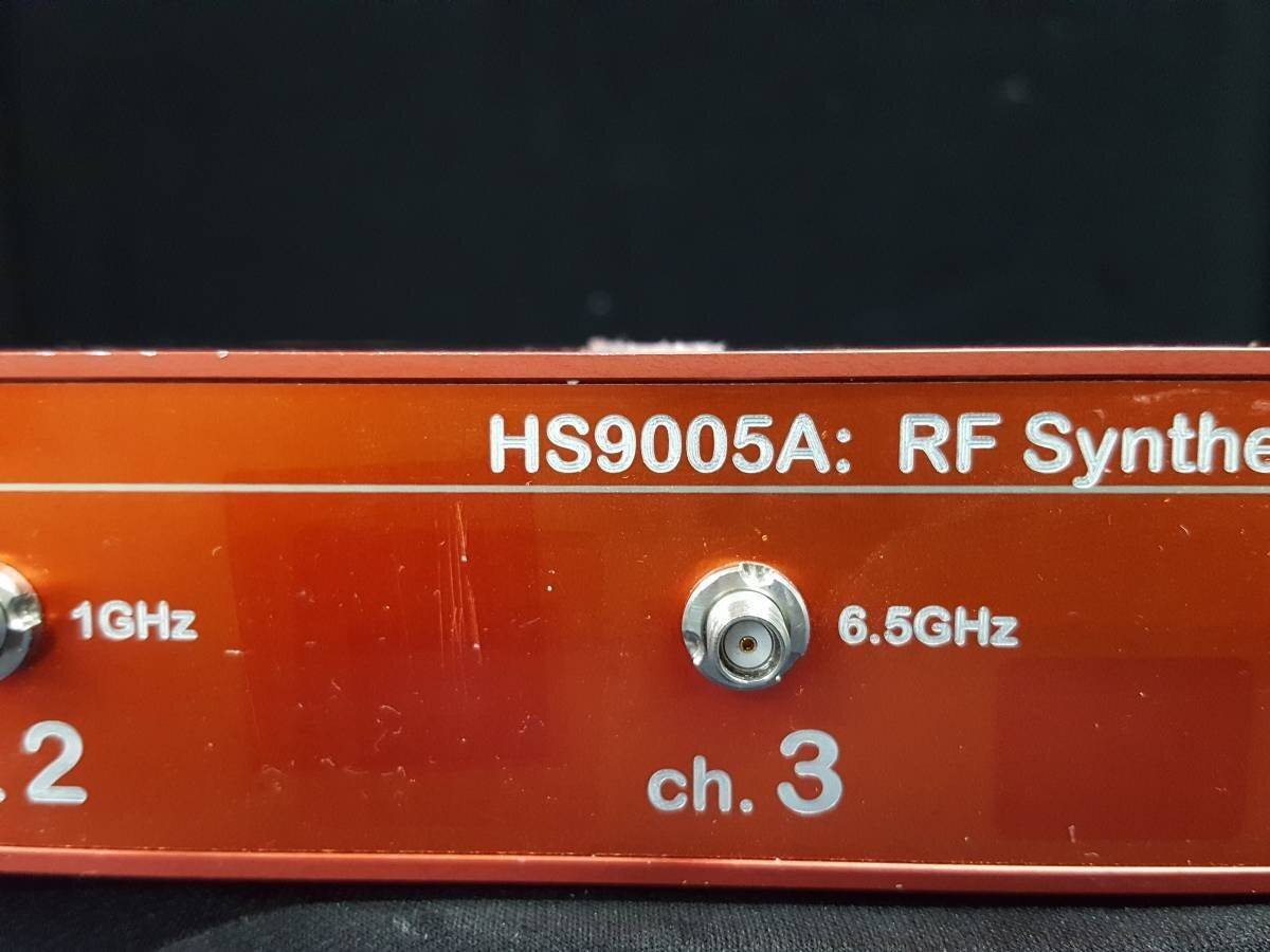 Holzworth HS9005A Phase Coherent RF Synthesizer Opt. CMOS1 E4 OCXO [b1149258386]